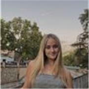 Estudiante de Educación Primaria. Realizo refuerzo y apoyo para Primaria y cuidado infantil.