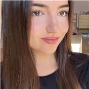 Profesora de lengua catalana y literatura apto para edad hasta 13 años