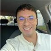 Profesor de pedagogia Waldorf, de aleman,ingles,deporte,coaching,desarrollo emocional,mindfullness,matematicas,y muchas mas .