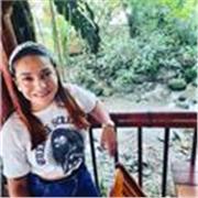 Licenciada en educación infantil, con experiencia en pedagogías alternativas del aprendizaje