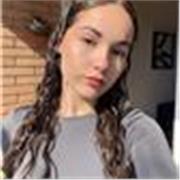 Hablante nativa de español ofrece apoyo escolar y clases básicas para niños y principiantes en Barcelona.