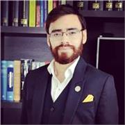 Profesor de derecho magister y doctorando