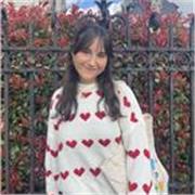 Soy una estudiante de magisterio con un nivel C1 de inglés y realmente podría ayudar en cualquier materia que se quiera:)