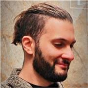 Vorresti produrre musica ma non sai da dove cominciare? Contattami per avere un corso base veloce, semplice ed efficace!
