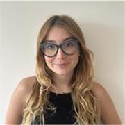 Studentessa in medicina  con certificazione C2 di inglese 