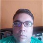 Profesor de inglés que da clases a cualquier persona sin importar la edad