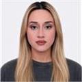 Çocuklar ve gençlerle güçlü iletişim kurarak; İngilizceyi sevdiren, eğlenceli, her alanda işlerine yarayacak dersler sunuyorum.