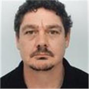 Profesor nativo de inglés con experiencia enseñando en colegios privados, academias de idiomas y clases particulares en España.