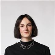 Professeure de couture et broderie diplômée, 5 ans d’expérience, propose cours à Saint-Louis ou à domicile, enfants et adultes