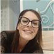 Laureata in lingue si propone per impartire lezioni private di inglese, francese e materie umanistiche. Primo incontro conoscitivo gratuito