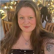 I am a medical student with a BSc in Biomedical Science offering online tutoring for GCSE and A level biology.