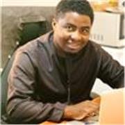 Prof et employé professionnel en comptabilité et finance.