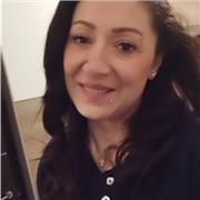 Sono qui per i più piccoli, ma già dalla mente al futuro.
Offro sostegno e comprensione umana.
Compiti e sorrisi parole d'ordine!