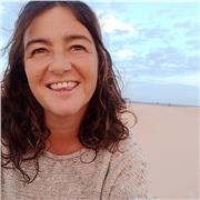 Profesora de castellano metodología adaptable para todas las edades.