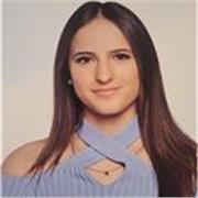 Graduada de bachillerato científico y con experiencia de clases de repaso a niña de 1r de la eso de todas las materias.