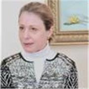 Profesora de Historia del Arte, con más de cinco años de experiencia.