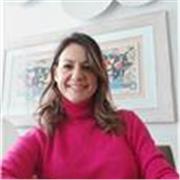 Comunicazione, psicologia, PNL, coach, orientamento. Laureata in psicologia da 18 anni. Lezioni online.
