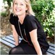 I'm from New Zealand, and have travelled to and lived in many places. I teach English to adults and children. 