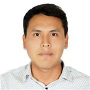 Profesor que imparte clases didácticas de manera virtual y presencial