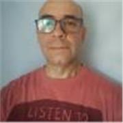 Profesor de español para extranjeros.Clases claras, técnicas y centradas en conversación y correción precisa. 