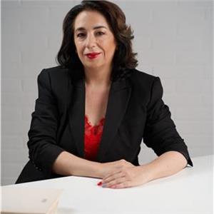 Carmen Cruz Lara