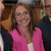 Sei alla ricerca di una persona seria e affidabile per materie ostiche come la matematica? Contattami e ne diventerai un amante!