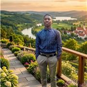 Friendly English tutor for children offering online lessons Nairobi