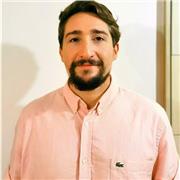 Dicto clases de ingles para alumnos de enseñanza basica