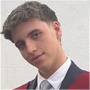 Estudiante de 2.º de Medicina que imparte clases de matemáticas, inglés y química para ESO y Bachillerato
