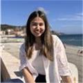 İlkokul öğrencilerine yönelik özel ders, yüz yüze veya online olabilir.