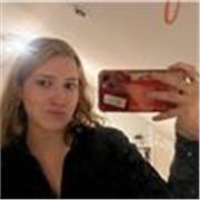 Profesora con dos años de experiencia, online y presencial