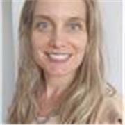 Profesora ayornada al mundo de hoy. A adolescentes u adultos con ganas de estudiar y aprender 