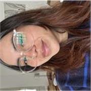 Profesora de diseño gráfico, para impartir conocimientos sobre las aplicaciones básicas necesarias para diseñar 