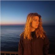 Sono Sara! 27 anni, grande determinazione e amore per la cultura ed ogni sua forma di critica - autocritica