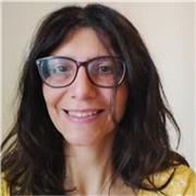 Insegnate idonea classe di concorso A018, offro lezioni private di Filosofia, Sociologia, Antropologia, Pedagogia a studentesse e studenti liceali e a persone giovani o adulte. Offro altresì lezioni di Inglese (C2 British Institutes) e Francese (conoscenz