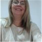 Soy una persona paciente que me gusta enseñar a los niños. Podría hacer clases de refuerzo en lectura, escritura, lenguaje, redacc