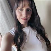 Soy escritora y doy clases de refuerzo de catalán y castellano