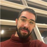 Studente universitario in ingegneria impartisce lezioni di tutte le materie a bambini e ragazzi delle scuole elementari e medie