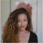 Professeure de danse (contemporain, floorwork,acrobaties, classique)