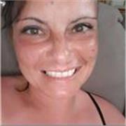 Venti anni di esperienza nell'insegnamento rivolto a privati ha forgiato la mia conoscenza sia per quanto riguarda le materie da me indicate sia per quanto riguarda l' approccio nei confronti dei ragazzi. Ho frequentato il Liceo classico con ottimi risult