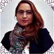 Maestra para niños de 8 a 12