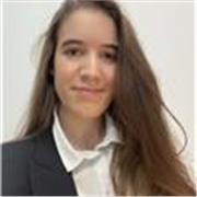 Laureata in traduzione per ripetizioni di inglese e/o francese