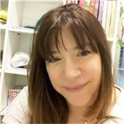 Profesora de Educación Primaria materia lengua y Literatura, Ciencias sociales y Naturales