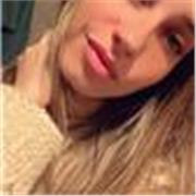 Soy amable, observadora y uso metodologías adaptadas a cada tipo de niño o niña que doy clase. Igualmente de cara al juego