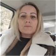 Diplômée en commerce international. Enseignante en économie gestion et commerce et vente. Je parle couramment Espagnol .