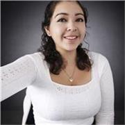 Maestra especializada en la enseñanza del idioma ingles, nativa en el iudioma español