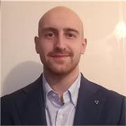 Italienischer Muttersprachler Student. Hilfe beim Erlernen des italienischen Sprache für Jungendlichen und Erwachsene. 