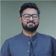 Experienced Computer Science tutor offering tailored online lessons for kids and adults in London