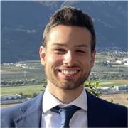 Studente di scienze politiche con 5 anni di esperienza, offre lezioni a studenti universitari e/o liceali!
