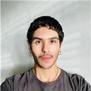 Multilingual Translator & Language Tutor – Personalized Lessons in Portuguese, English